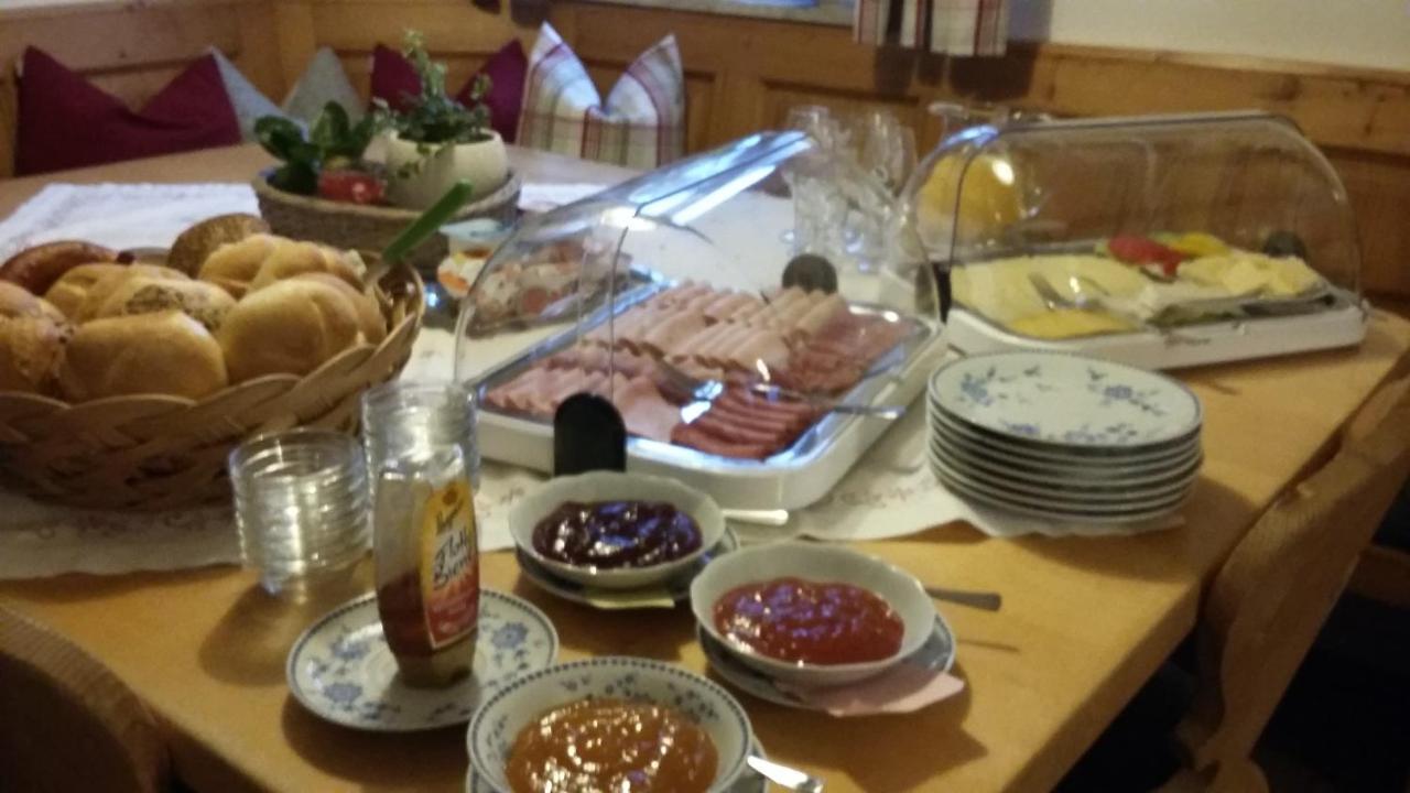 Gaestehaus Attenhauser อุนเทอร์อัมเมอร์เกา ภายนอก รูปภาพ